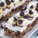 No-bake Chocolate Banana Protein Oat Bars With Greek Yogurt Layers