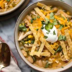 Healthy Crockpot White Chicken Chili