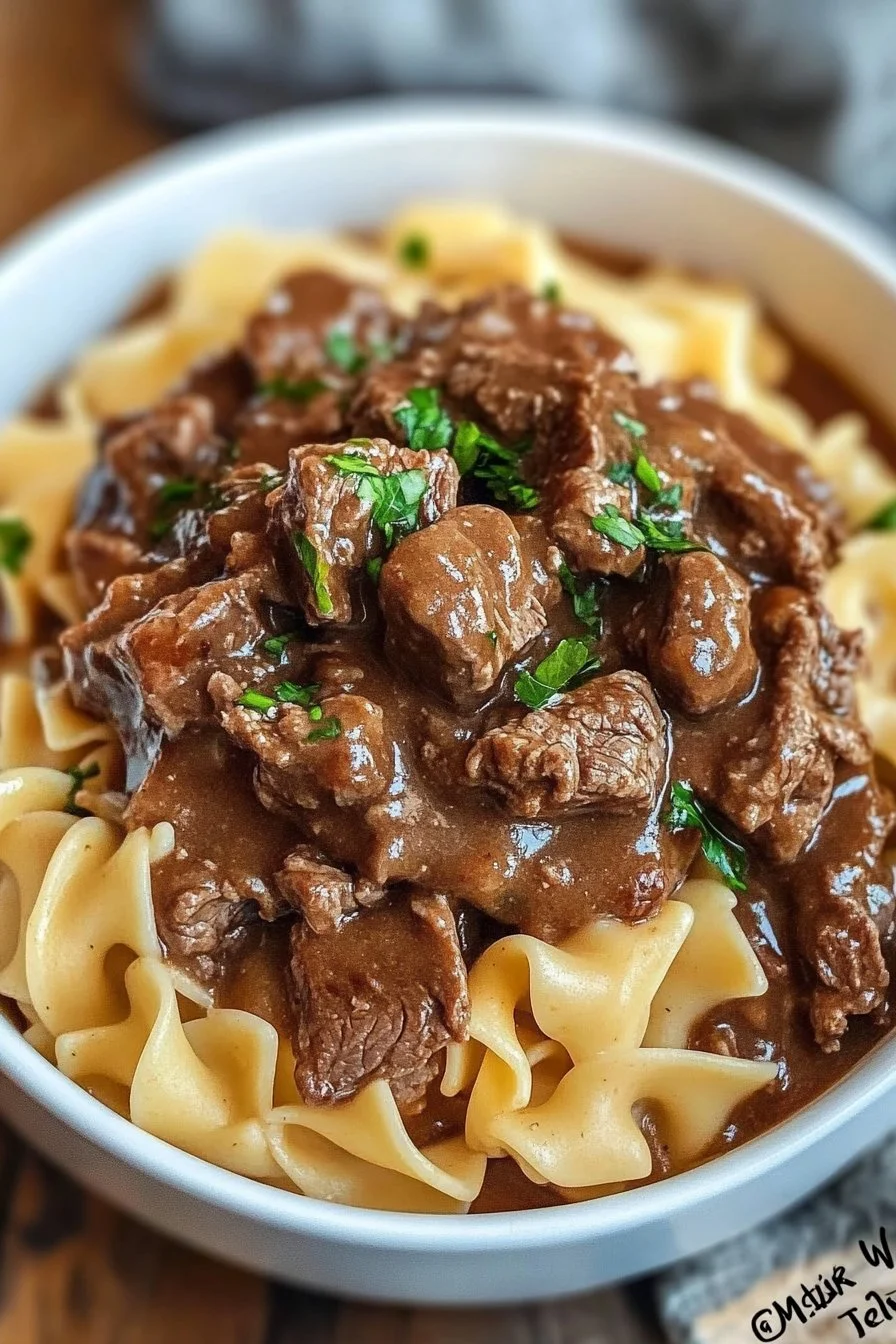 Crockpot Beef Tips & Noodles