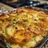 Delicious scalloped potatoes with creamy cheese sauce